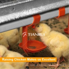Sistema bebendo automático do bocal das aves domésticas para a exploração agrícola de galinha